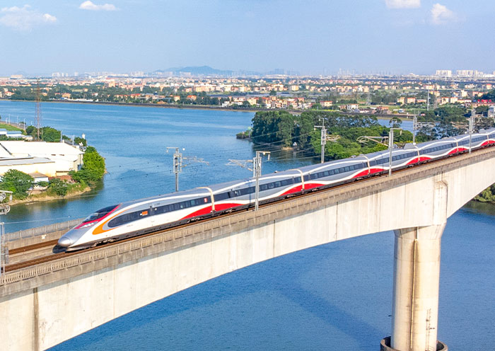 Guangzhou to Shenzhen Train