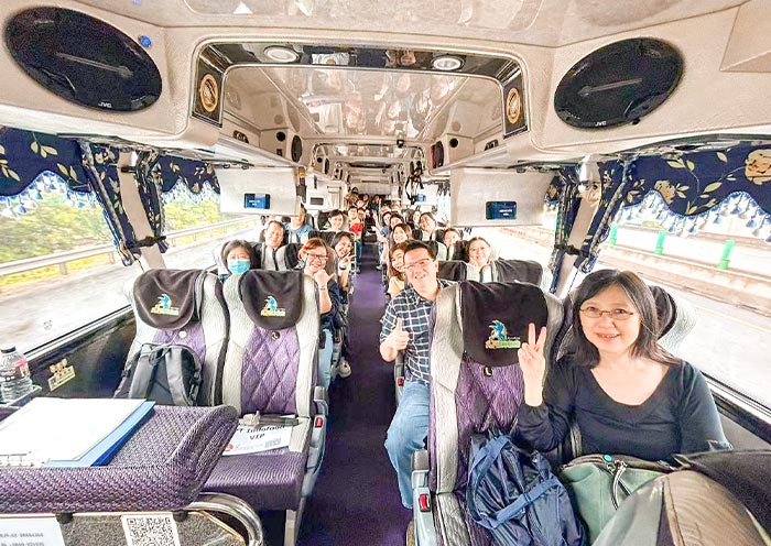 Taiwan Group Tour & Comfortable Vehicle