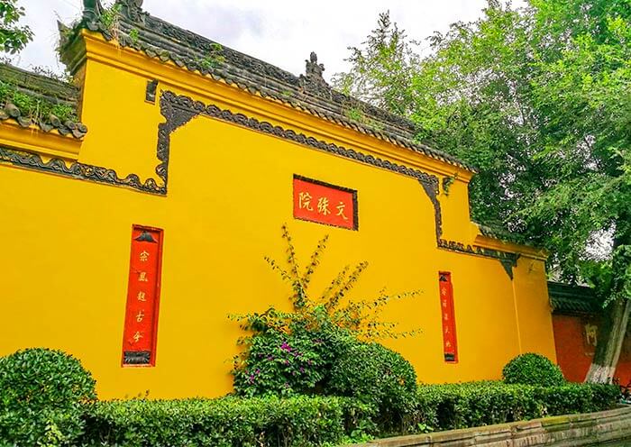  Wenshu Monastery
