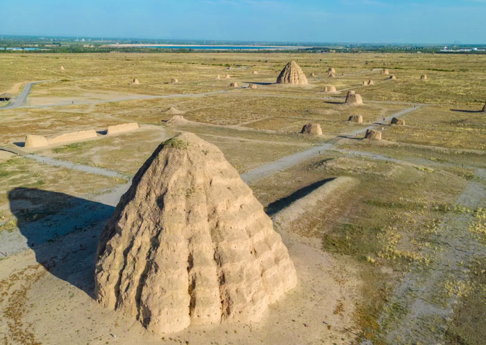 Western Xia Imperial Tombs, Yinchuan