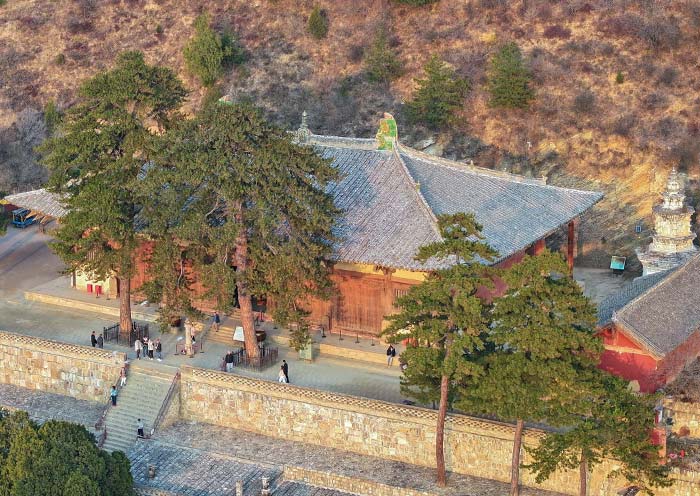 East Grand Hall of Foguang Temple, Wutaishan