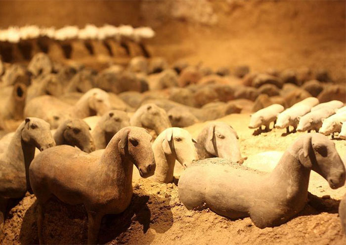 Terracotta Warriors in Miniature, Tomb of Emperor Han Jingdi