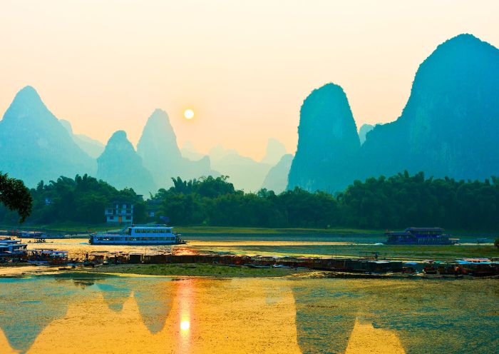 Xingping Li River View