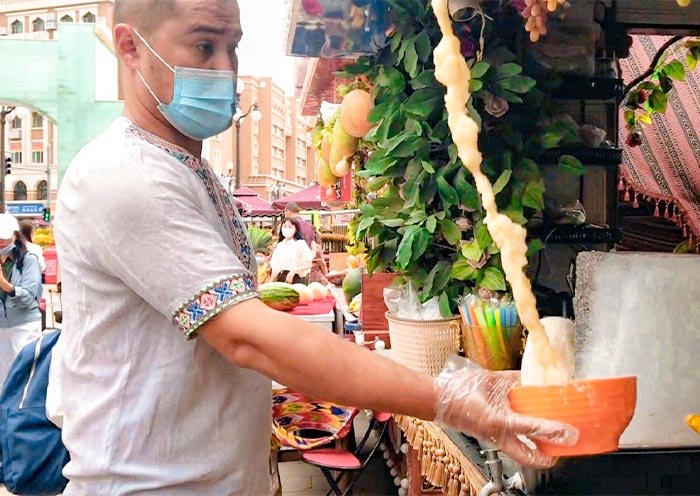 Sarang Doghap, Tossing Yogurt, Xinjiang Cuisine
