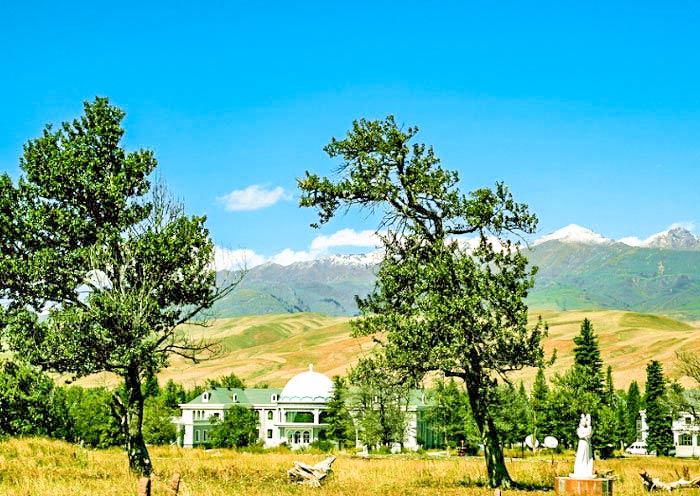 Naratay Grassland, Xinjiang