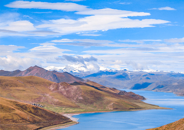 Yamdrok Lake Breathtaking View Tibet Yamdrok Lake