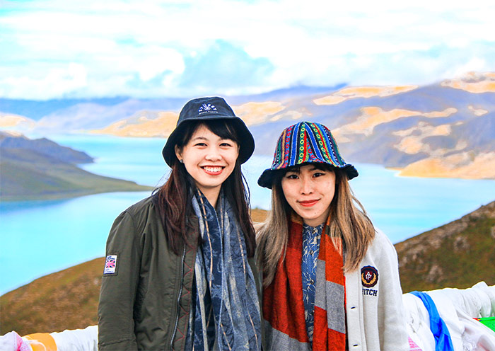 Tibet Yamdrok Lake