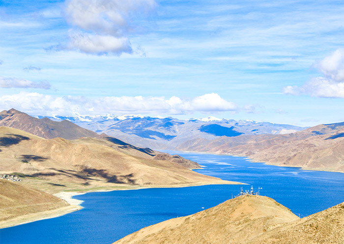 Yamdrok Lake Emerald Lake Tibet Yamdrok Lake