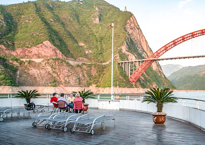 Activities on Yangtze River Cruise