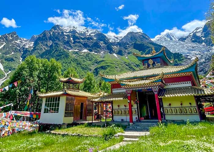 Mingyong Glacier, Yunnan