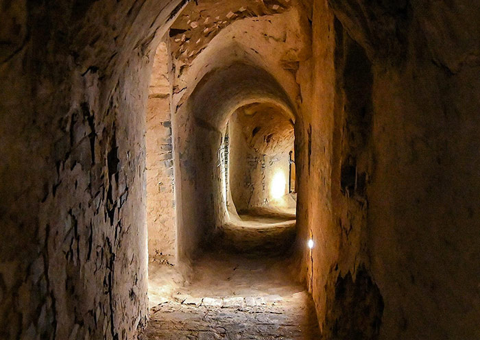 Underground tunnel system, Zhangbi Ancient Castle