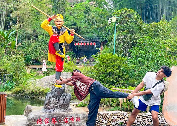 Baofeng Lake in Zhangjiajie