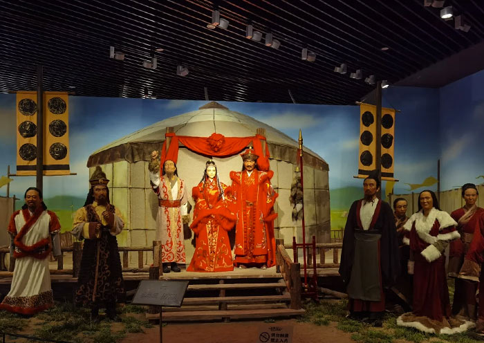 Zhaojun married a Xiongnu Chanyu