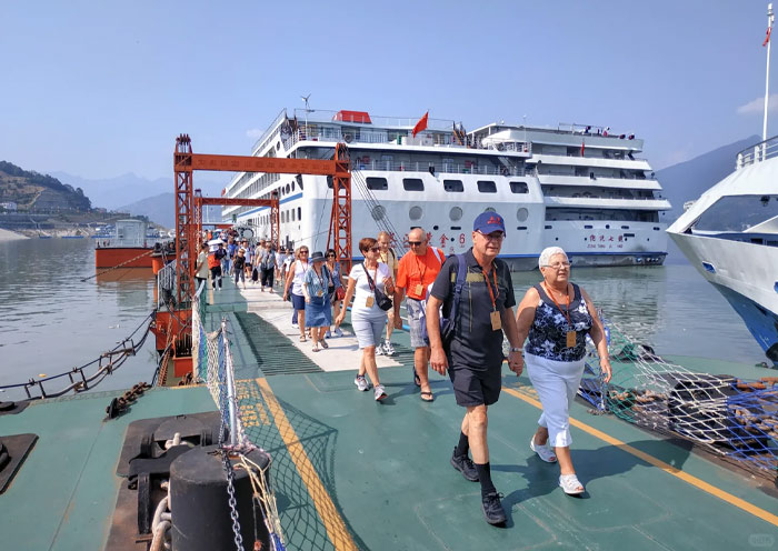 Disembark at Zigui Port