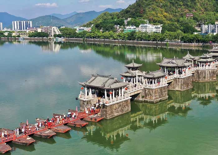 Chaozhou Guangji Bridge