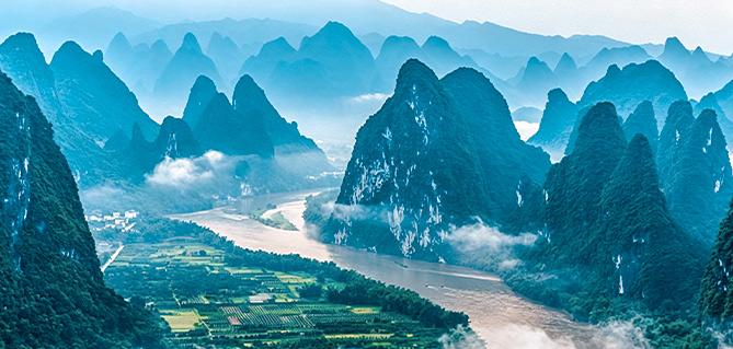 Dynastic and Ethereal China: Private Passage from Beijing to Zhangjiajie