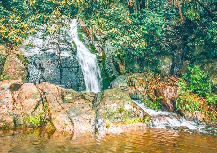 Moganshan Sword Pool