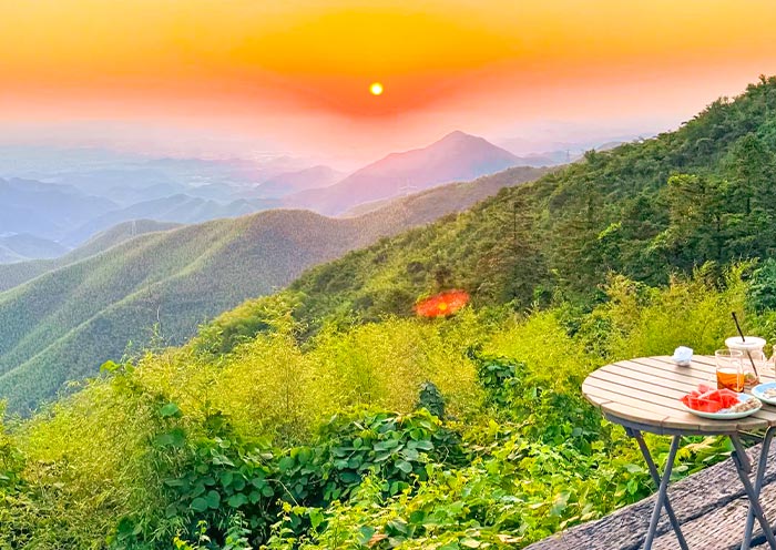 Moganshan Sunset (Xuguang Platform)