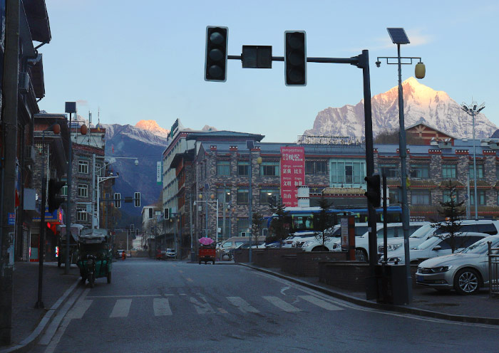 Mount Riwu Bamba, Gyirong Town Mount Riwu Bamba, Gyirong Town