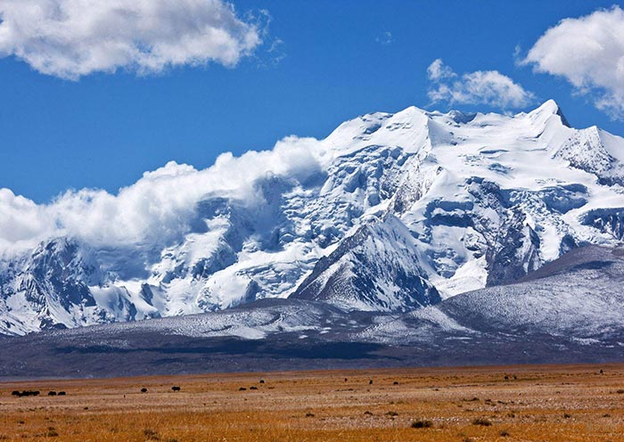 Mount Shishapangma, Tibet Mount Shishapangma, Tibet