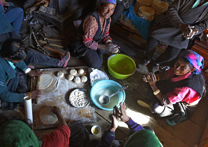 People in Gyirong, Tibet People in Gyirong, Tibet