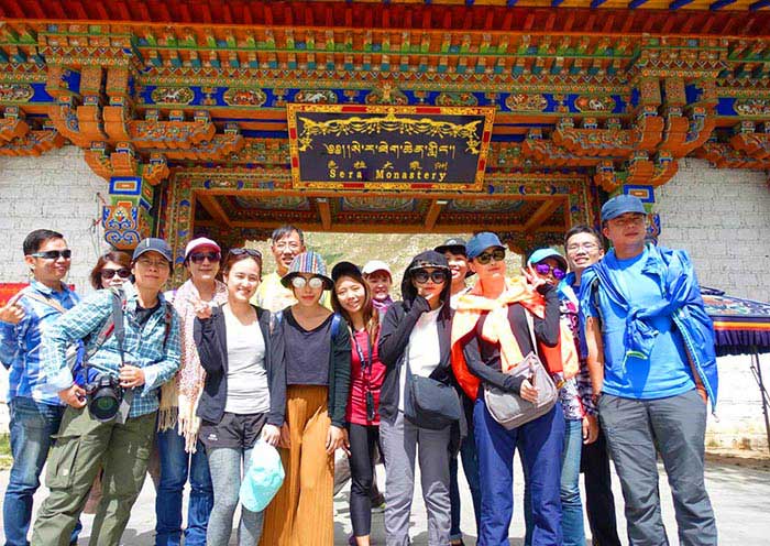 4 Days Kathmandu to Lhasa Tour by Flight