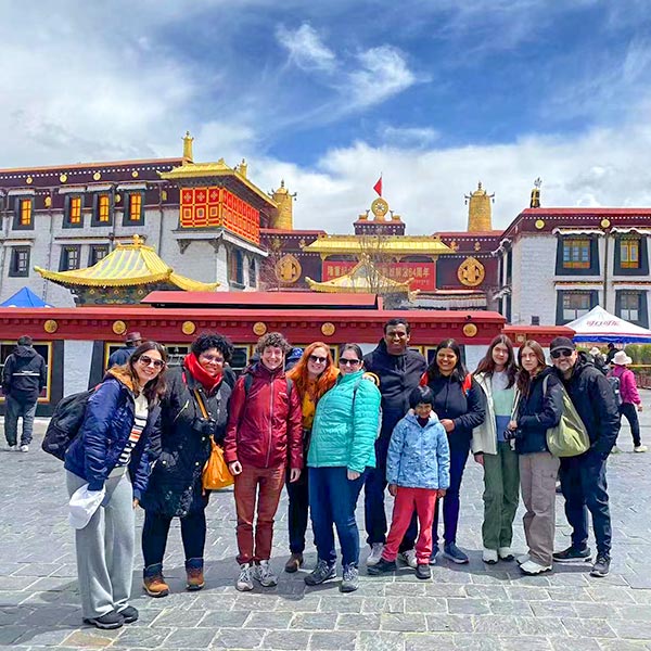 Tibet Tour & Tibet Travel Article