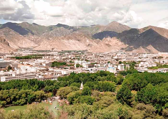 Lhasa Train