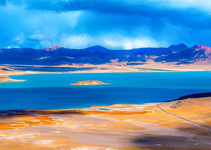 Tangqung Co Lake, Tibet