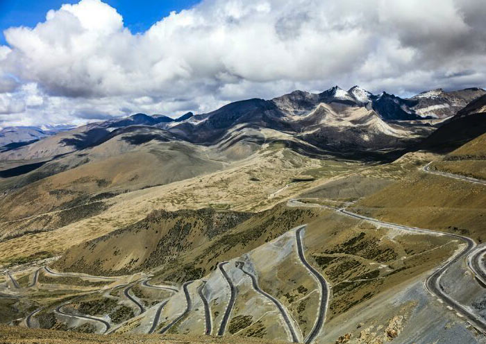 Way to Gyirong Town, Tibet Way to Gyirong Town, Tibet