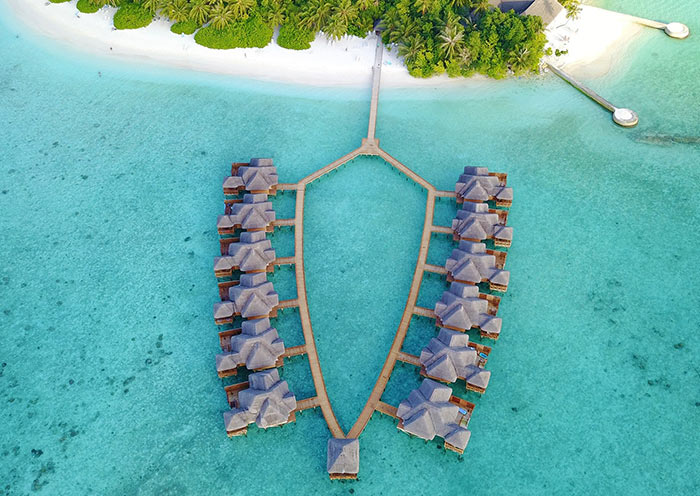 Fihalhohi Resort
 Fihalhohi Resort