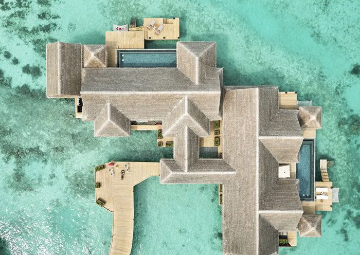 Three Bedrooms Ocean Residence With Two Pools
