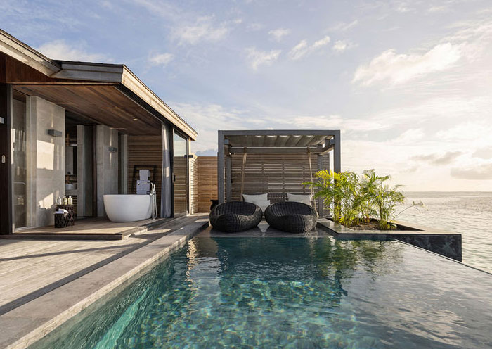 aqua-pool-villa.jpg
