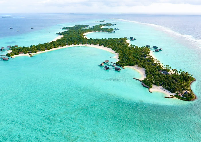 One & Only Reethi Rah Resort