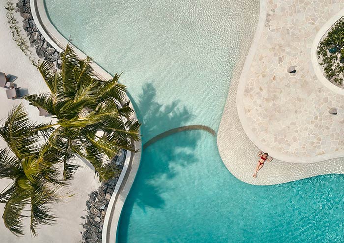 Patina Maldives, Fari Islands
 Patina Maldives, Fari Islands